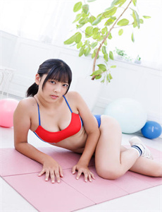 龚钥菲-日本一区免费看